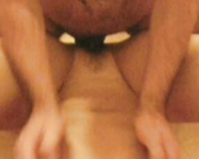 Anna scopata a pelle da un amico