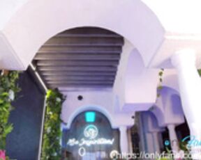 Alexxa_dz show naked 15