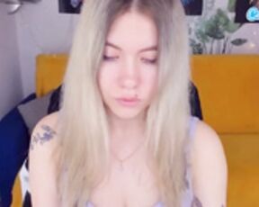 2023-04-20 Cameliajackson underwear, hand bra, nude