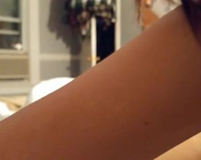 doobiedoob - Quiet blowjob when roomates are home