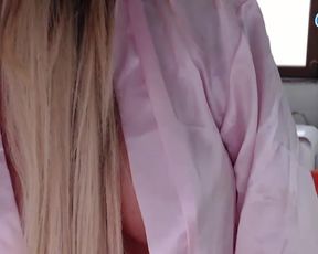 Candyteen webcam show 2019-11-22_08-37-25_653