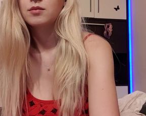 Monikag webcam show 2019-11-22_00-38-26_970