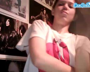 Famous-monster webcam show 2019-11-22_16-56-39_963