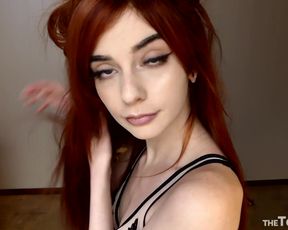 Babe Ariel Striptease