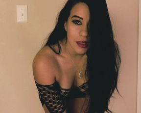 Sexy Wife Rides Cock with a Butt Plug in her Ass for the first Time- POV