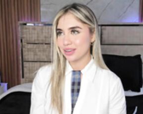 emilyhendrix__2024-12-12_10-21-20_202