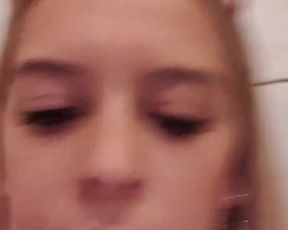 Monikag webcam show 2019-11-20_19-48-09_173