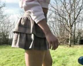 Winterforu Ass Tease In Park