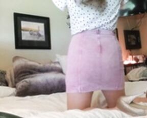 Slut shows off her pussy for the first time