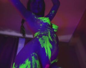 Deeptalkss -Short- Naked Body Art 2026-02-01