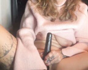 Dreamlove1 dildo fuck and squirt show in public