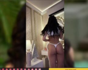 AishaHale cant control her slips while teasing