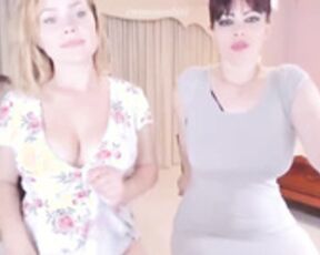 bluebooxxx & dreamsweetgirl Chaturbate 2018-09-23_02-23-56
