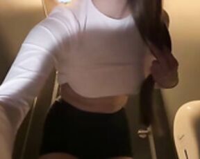 barbiehumpxxx stranger show