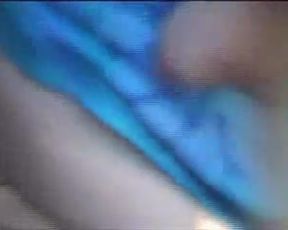 Espiando A mi Becina Desde La ventana