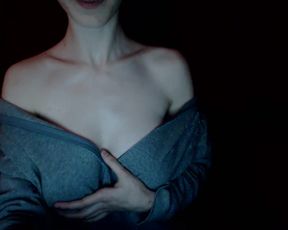 D@phn3Lor3l3i/@cr1d@m0eb@/Ecn31t@p/etc braless tease