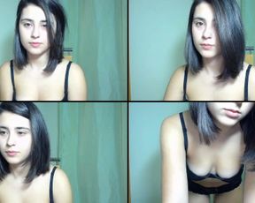 L0vely_Smile is sucking it raw in free cam recording 2017-04-12 33908