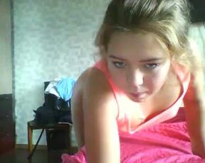 Sweetpisya cam recording 2015 August 12-13.42