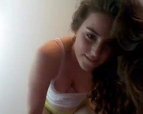 Extrapink teasing ass