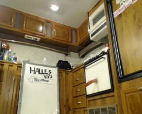 Halle_barely_2013_09_23_115321_MFC_Myfreecams