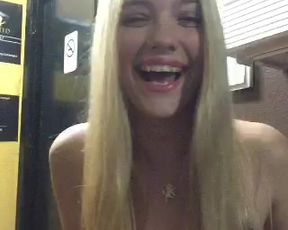 Kennajames live