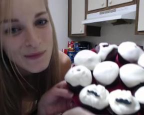 JadeVanilla 2013-10-23 cooking naked part 2