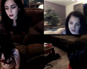 Evelynclaire putting on a lil dnce and spitting for her boo in cam recording 2017-06-28_093542