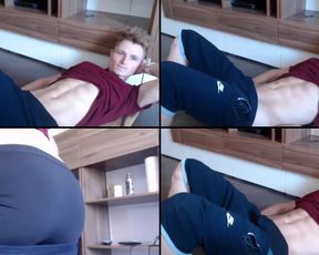 Cristiano_ronaldo_ is moaning for a big cock in cam recording 2017-08-17_183637