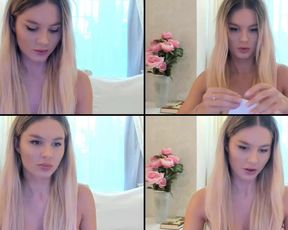 Jewelles masturbating on her bed in free cam recording 2017-10-08_202645