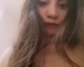 Letitbetrue webcam show 2020-01-23_19-28-21_623