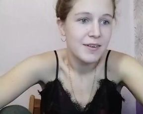 Kellypurple webcam show 2020-02-04_18-04-38_577