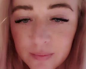 Littlemissxox webcam show 2020-02-11_15-45-37_603