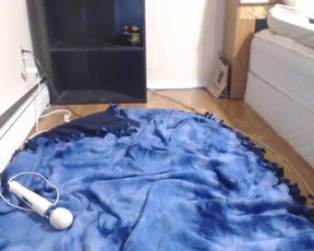 Azealiaxo webcam recording 2014 December 12_07-39-50