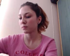 Tigerkittybabe webcam show 2020-02-07_13-05-32_658