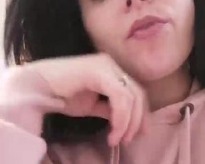 Giuly21 webcam show 2020-01-27_13-42-39_327