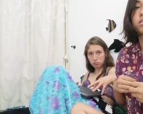 Algodondeazucar webcam show 2020-02-21_00-03-49_446