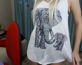 victorialime laying around looking sexy showing her ass & pretty pussy in private premium video 2016-09-12