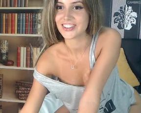 NellieCute Teasing Naked