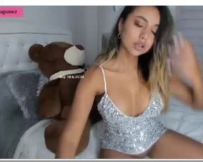 Camilagomezz Silver Dress Oil Show