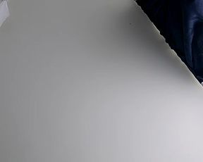 Bunnyscave webcam show 2020-03-17_17-44-27_583