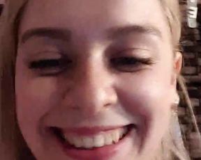 Monikag webcam show 2020-03-31_04-26-01_325