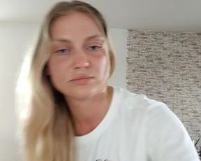 Koqcam webcam show 2020-03-19_17-05-18_963