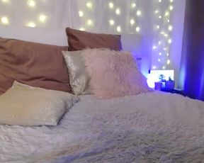 Chiennette webcam show 2020-03-28_22-42-24_048
