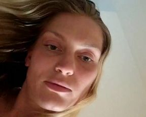 Koqcam webcam show 2020-03-19_17-47-33_649