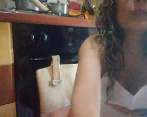 Manuela9000 webcam show 2020-03-19_13-14-06_863