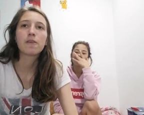 Algodondeazucar webcam show 2020-03-27_00-21-23_442