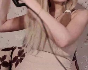 Monikag webcam show 2020-03-21_19-35-37_772