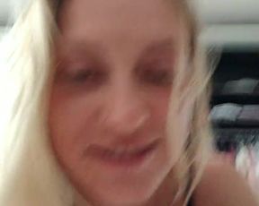 Koqcam webcam show 2020-03-19_17-36-29_404