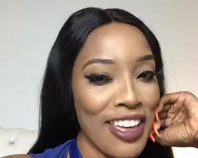 JasminDCutieful nipple slip