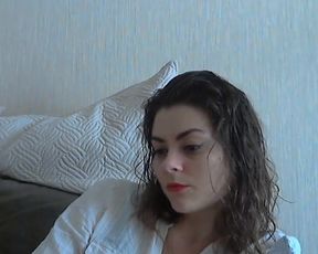 2020-05-04verronica@ красотка  не раздеваеться